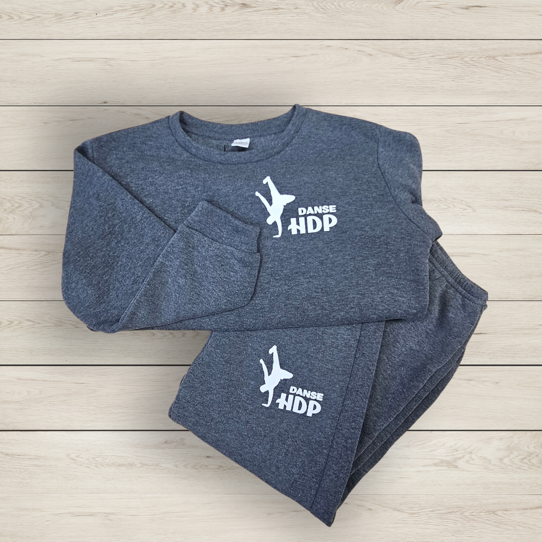 Ensemble deux pièces